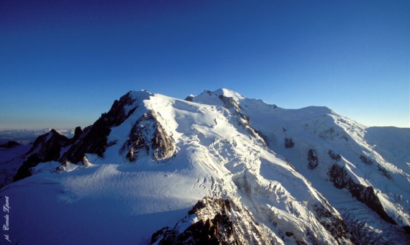 From Geneva: Chamonix Full-Day Ski Trip - The Experience of Chamonix and the Mountain Views