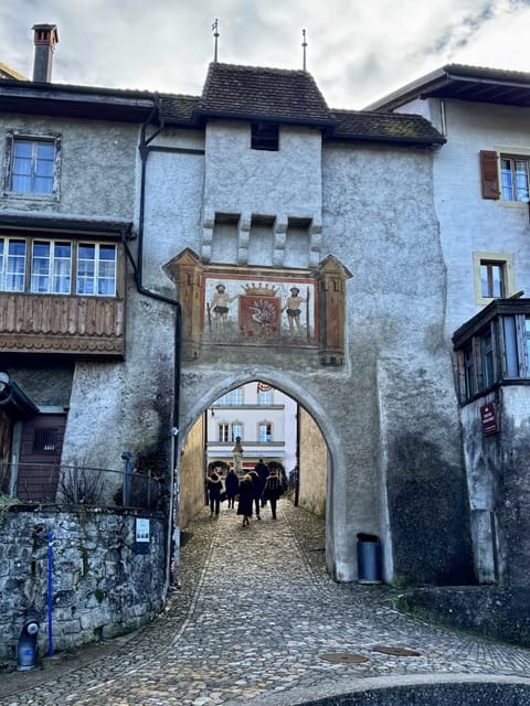 From Geneva: Gruyeres Castle, Cheese, Chocolate & Montreux - Discover Swiss Heritage on a Private Day Trip from Geneva