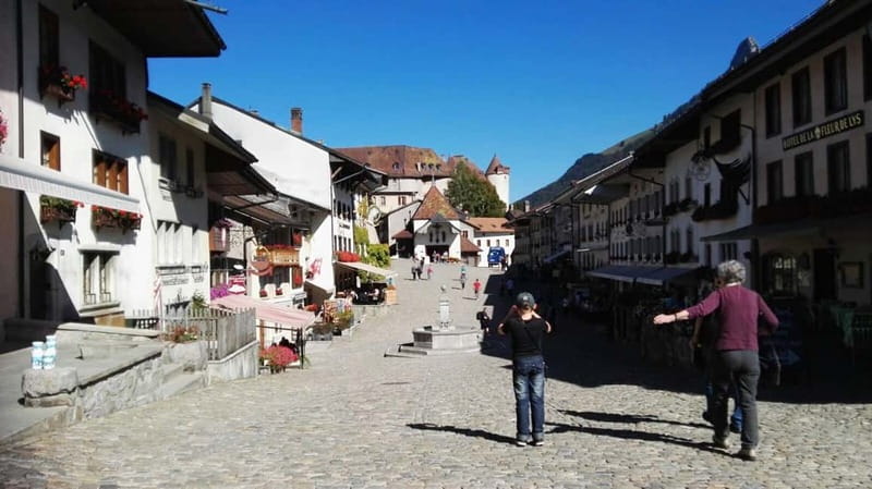 From Geneva: Gruyères Tour with Cheese & Chocolate Factories - Tips for a Smooth Day in Gruyères