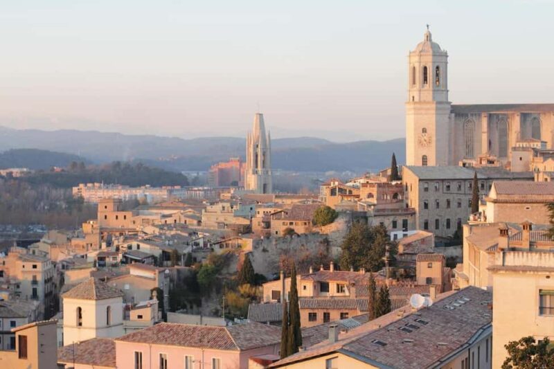 From Girona: Girona, Banyoles, and Besalú with a slow and gastronomic experience - Starting Point at Passeig José Canalejas in Girona