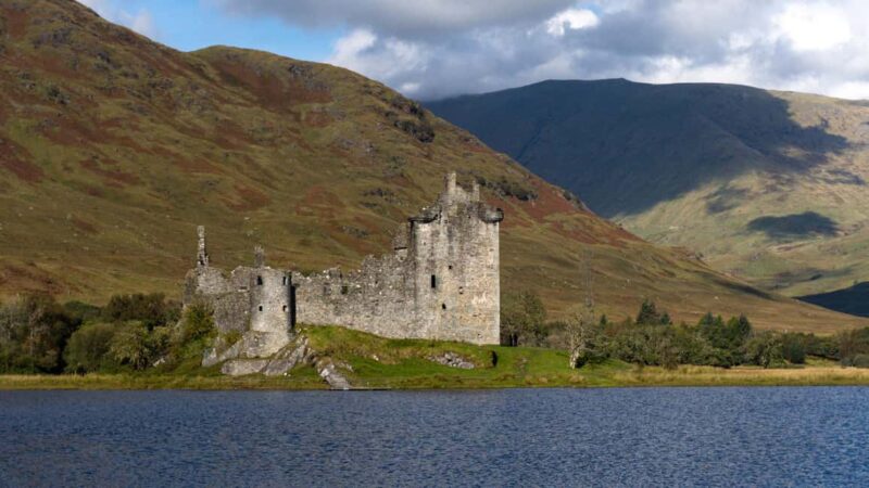 From Glasgow: Glen Coe, Oban & Lochs - Scenic Drive Along Loch Lomond and the Village of Luss