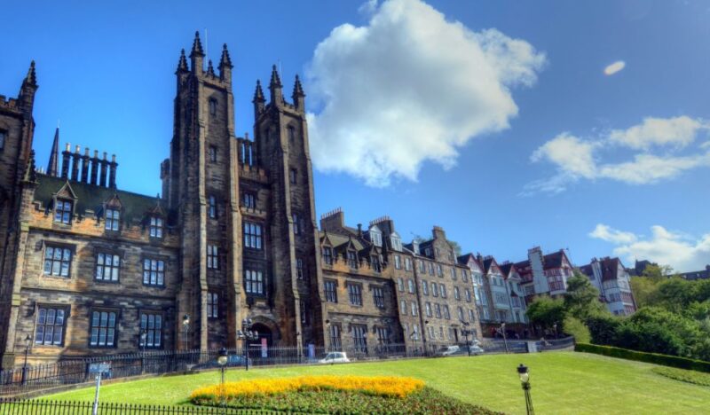 From Glasgow: Private Day Trip to Edinburgh with Transfers - Exploring Edinburgh’s Iconic Landmarks with a Private Guide