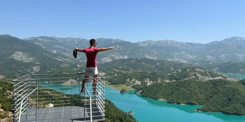 From Golem/Durres: Bovilla lake bus service,guide day trip - Key Points