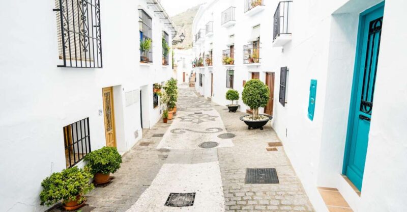 From Granada: Skip-the-Line Nerja Cave and Frigiliana - Why Choose This Tour