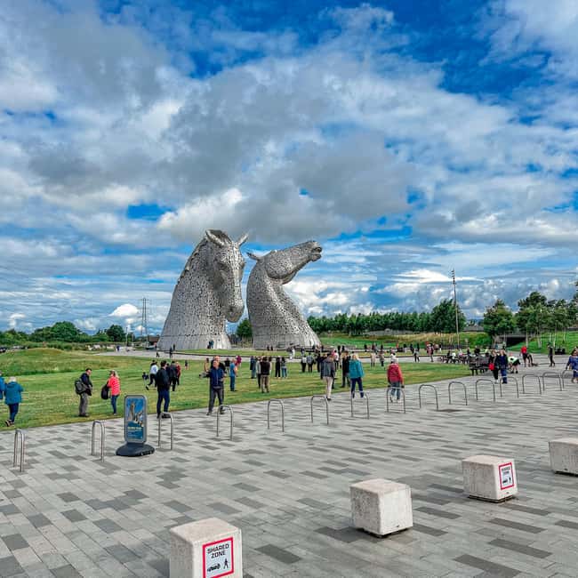 From Greenock: The Kelpies, Stirling Castle, and Loch Lomond - From the Greenock Cruise Terminal to the Kelpies Sculptures