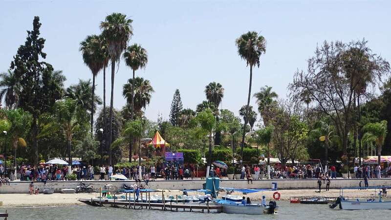 From Guadalajara: Chapala - Ajijic Tour - Key Points