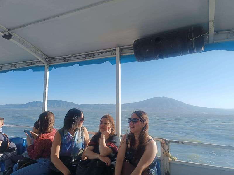 From Guadalajara to Chapala Lake: Funny and cultural tour - Key Points