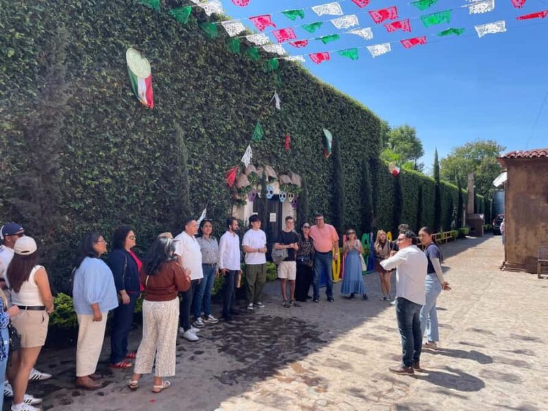 From Guadalajara to Cuervo. Worlds Largest Tequila Factory - Accessibility and Pacing