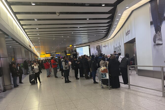 From Heathrow Airport to Cambridge Private Transfer - Pick-Up Process at Heathrow Airport and Personalized Service