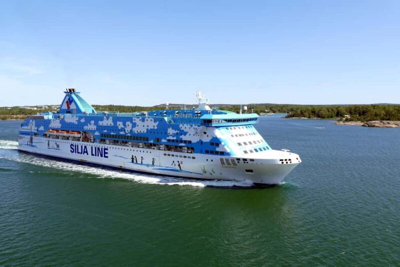 From Helsinki: Luxury Trip to Tallinn - Ferry+Guide+VIP car - Key Points