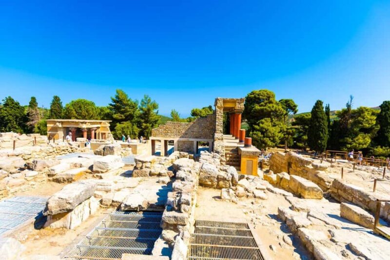 From Heraklion: Private Knossos Day Tour - Visiting the Koules Fortress: A Symbol of Heraklion