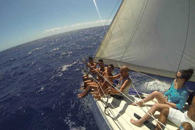 From Heraklion: Small group 6h Sunset Sailing trip to Dia Island - Comfortable and Well-Equipped Yacht for a Relaxing Day at Sea