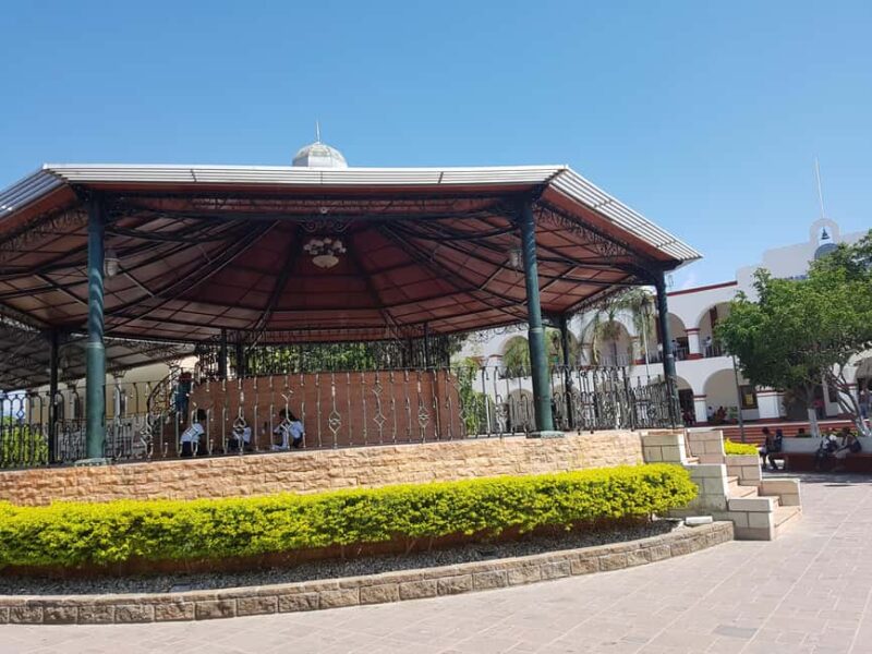 From Huatulco: Pochutla Market Tour with Local Guide - Discovering the Market of Pochutla