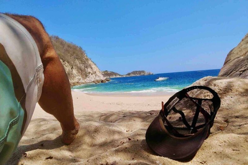 From Huatulco: Private 5 Bays Boat Tour - Lunch Break and Free Time at Cacaluta Bay