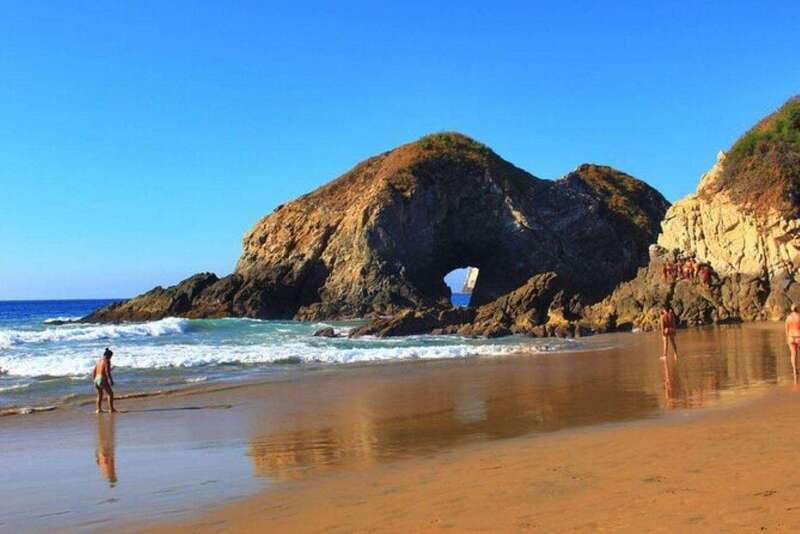 From Huatulco: Zipolite Adult Beach Day Trip - Bilingual Live Commentary During the Trip