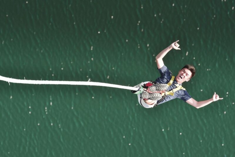 From Interlaken: Stockhorn Bungee Jump - The Experience of the Guides and Staff