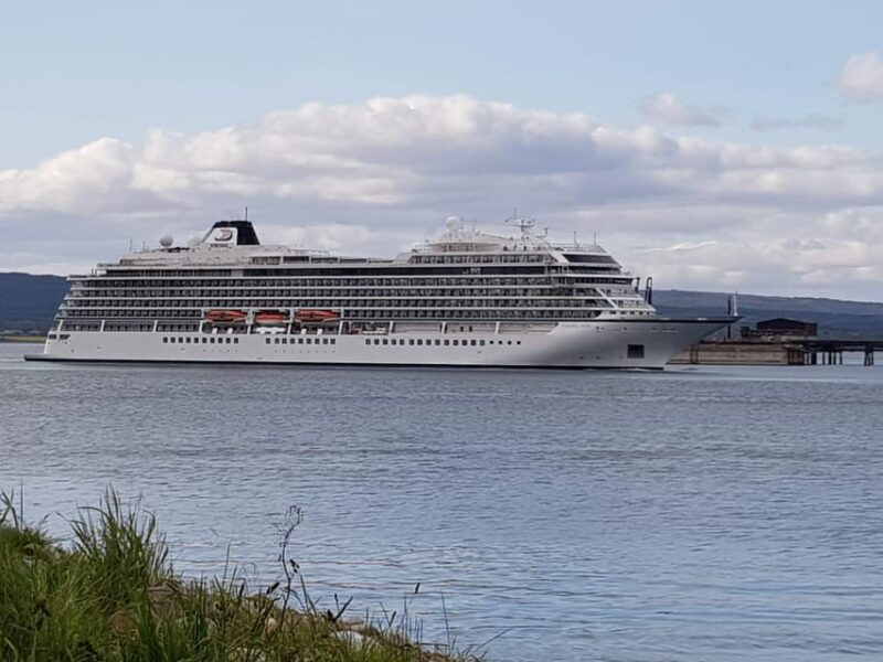 From Invergordon: Dunrobin Castle, Loch Fleet, and Dornoch - Key Points