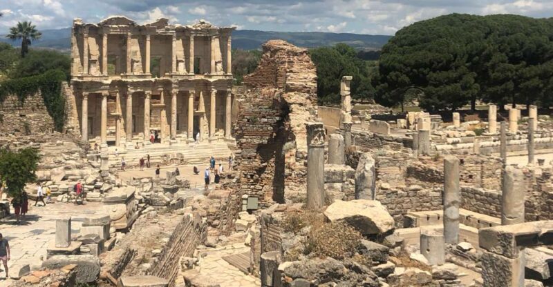 From Istanbul: 2 Days Private Pamukkale and Ephesus Tour - Deep Dive into Ephesus’ Roman Ruins and Historic Landmarks