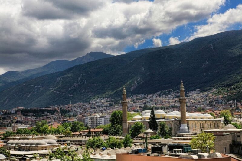 From Istanbul: Bursa and Mt. Uluda Full-Day Tour - Visiting Yeil Mosque and Yeil Tombs