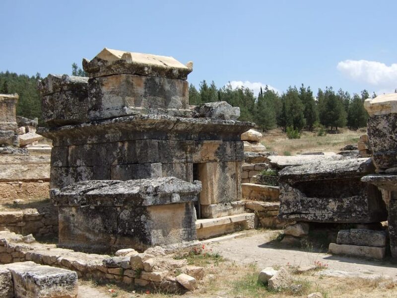 From Istanbul: Guided Pamukkale Tour with Flight and Lunch - Exploring Hierapolis: The Ancient Roman Spa City