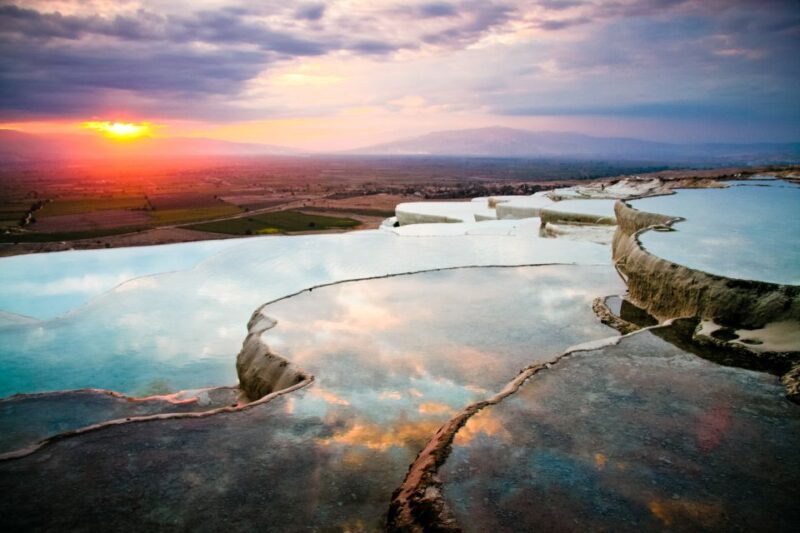 From Istanbul: Pamukkale Day Trip without Flights - Discover the Natural Wonder of Pamukkale and the Historic Ruins of Hierapolis