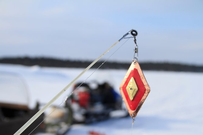 From Ivalo: Ice Fishing Safari to Lake Inari, reindeers & lunch - Weather and Cancellation Policy