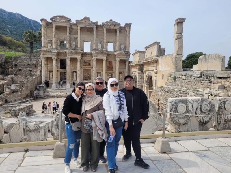 From Izmir Hotels / Port: Private Ephesus & Virgin Mary Tour - Exploring Isa Bey Mosque and Turkish Craftsmanship