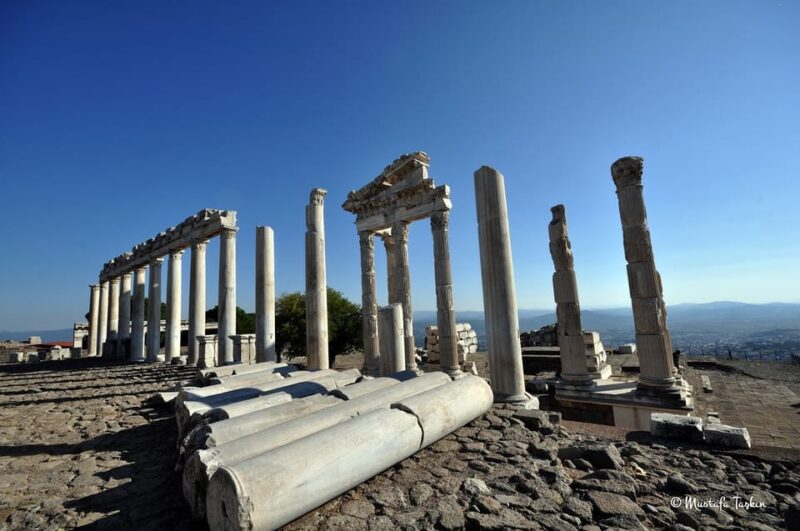 From Izmir: Private Day Trip to Acropolis of Pergamon - Exploring Pergamon’s Top Ruins and Archaeological Highlights