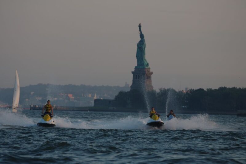 From Jersey City: Manhattan Jet Ski Tour - Key Points