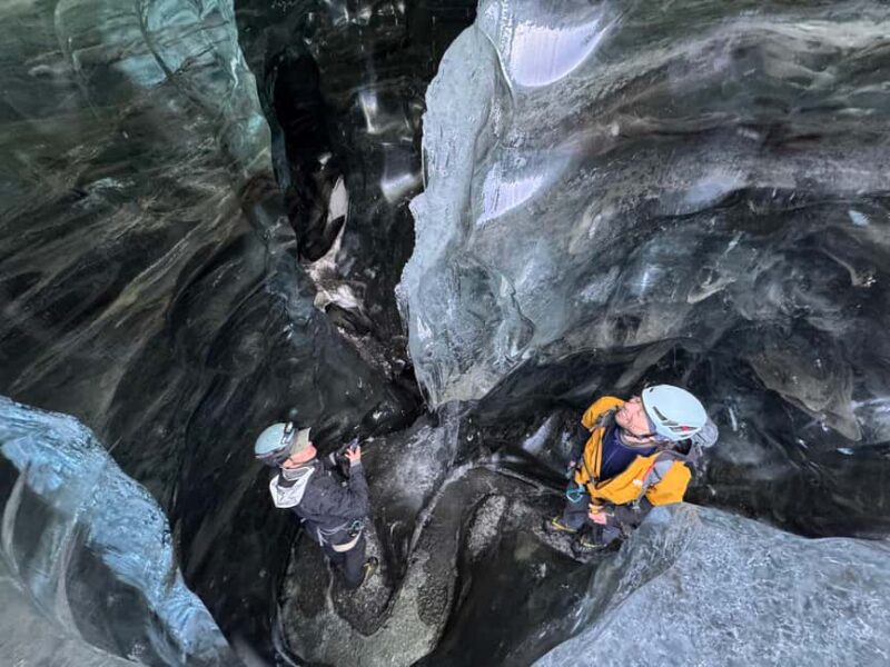 From Jökulsárlón: Vatnajökull Easy Level Glacier Hike - The Role of Expert Guides in Your Glacier Walk