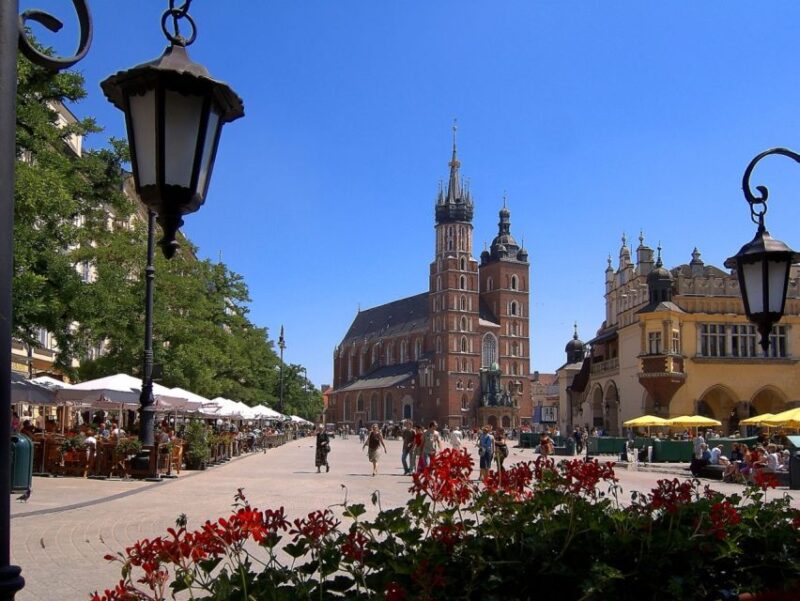 From Katowice: Krakow Old Town Private Guided Day Trip - Sukiennice and the City’s Commercial Heritage