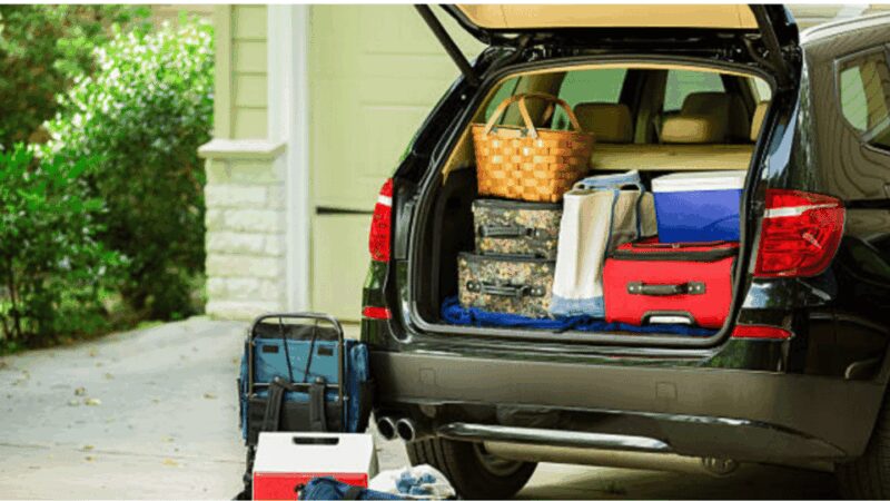 From KEF Airport: Private Golden Circle Tour with 5+ Stops - Standing in Awe at Gullfoss: Iceland’s Golden Waterfall