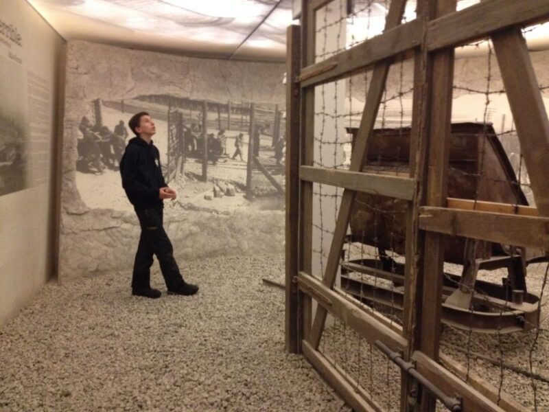 From Krakow: Auschwitz-Birkenau Private or Shared Tour - Comparing Private and Shared Tours