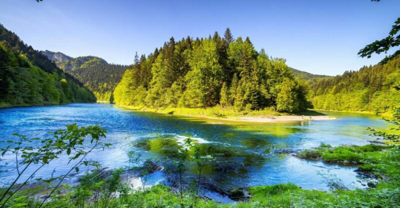 From Krakow: Dunajec Wooden Rafting Tour - Discover the Charm of Dunajec Wooden Rafting Tour from Krakow