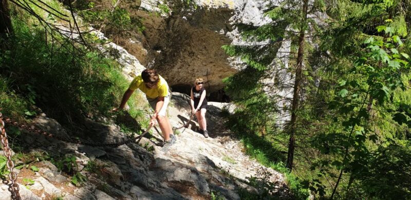 From Krakow: Hiking in the Tatra Mountains and Thermal baths - The Transition to Chocholowska Thermal Baths