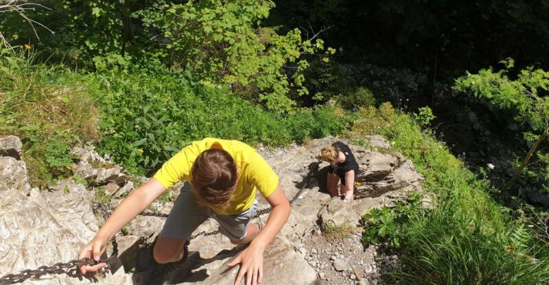 From Krakow: Hiking in the Tatra Mountains and Thermal baths - Local Cheese and Alcohol Tasting in Chocholowska