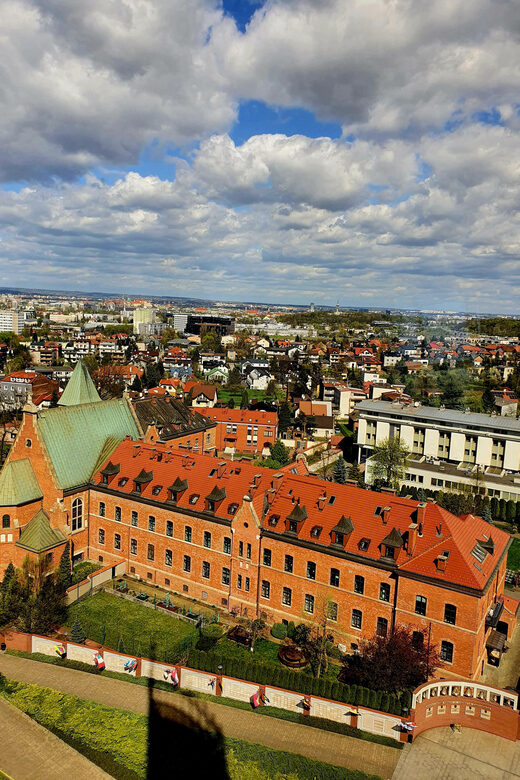 From Krakow: Lagiewniki Sanctuary of The Divine Mercy Tour - Exploring the Sacred Atmosphere of Lagiewniki Sanctuary