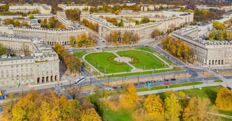 From Krakow: Nowa Huta Premium Tour - Exploring Nowa Huta’s Architecture on Aleja Roz