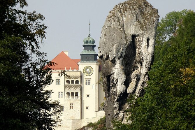 From Krakow: Ojcow National Park and Pieskowa Skala Castle - Exploring the Water Chapel: An Iconic Photo Spot