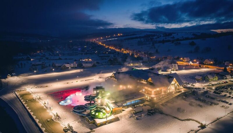 From Krakow: Private Trip to Chocholowskie Thermal Baths - The Scenic Journey from Krakow to the Tatra Mountains