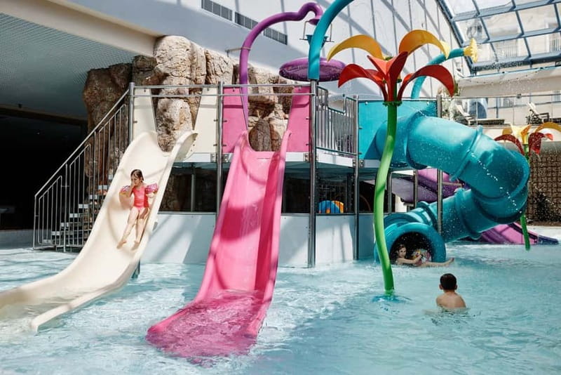 From Krakow: Tropical pools Binkowski Resort - Family-Friendly Facilities and Play Areas