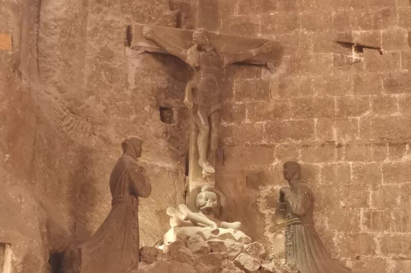 From Krakow: Wieliczka Salt Mine Tour in Italian - Practical Details and Additional Activities