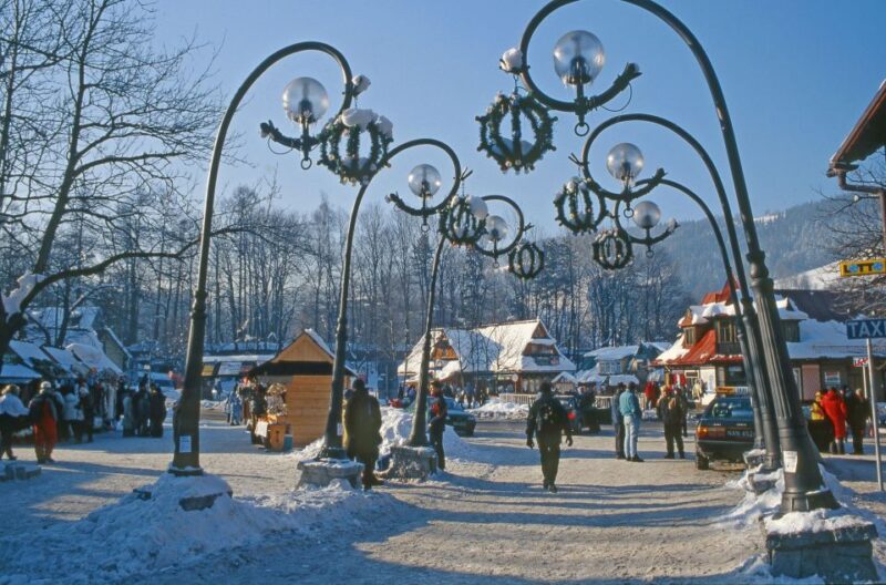 From Krakow: Zakopane and Tatras Mountains Full-Day Tour - Discover the Charm of Zakopane and the Tatras on a Full-Day Tour from Krakow