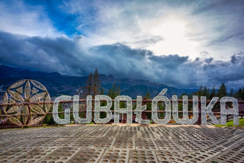 From Krakow: Zakopane and the Tatra Mountains Private Tour - Visiting the Pksowy Brzyzk Cemetery and Museums