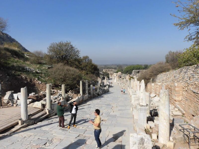 From Kuadas : Private Tour for Ephesus--Virgin Mary House - Exploring the Ruins of Ephesus in Depth