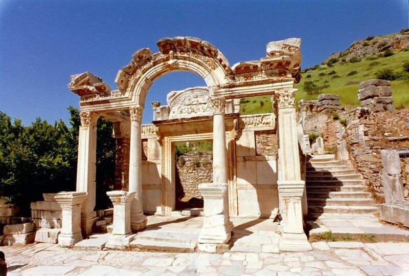 From Kusadasi: Ephesus Guided Private Tour - Walking Through the Roman and Greek Heritage Sites
