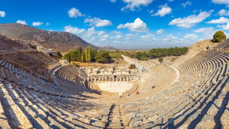 From Kusadasi or Selcuk: Full-Day Ephesus Tour with Lunch - Optional Entrance Fee for the Terrace Houses