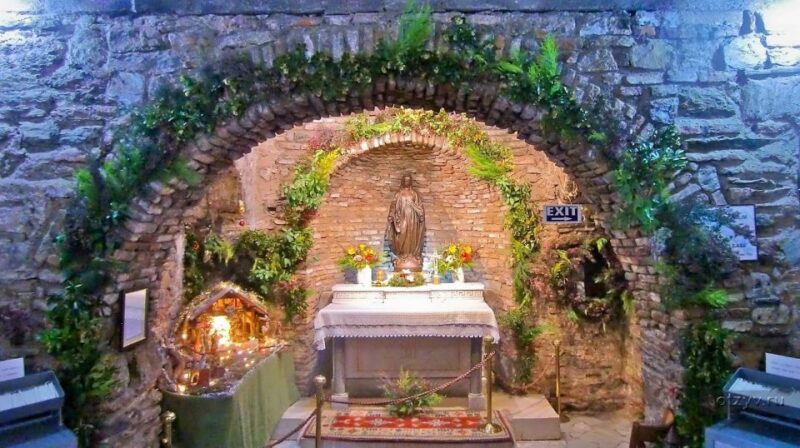 From Kusadasi Port: Private Ephesus Guided Tour - Limitations and Considerations