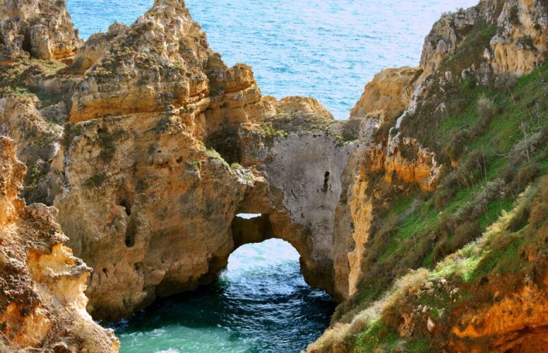 From Lagos: Cruise to the Caves of Ponta da Piedade - Comfort and Safety On Board