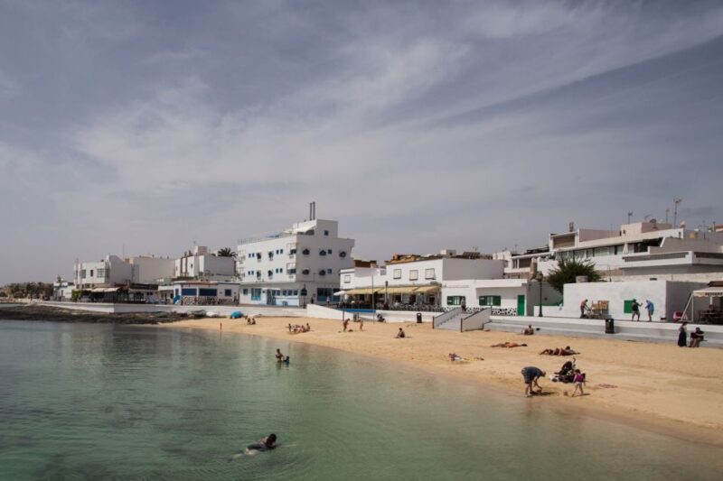 From Lanzarote: Day Trip to Fuerteventura and Corralejo - Discover Corralejo’s Vibrant Town Atmosphere